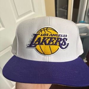 Los Angeles Lakers White and Purple Cap